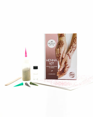 Kit "DIY" cu henna pudră și șabloane