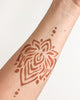 Mini kit "Lotus cu puncte" tatuaj temporar cu henna și șablon